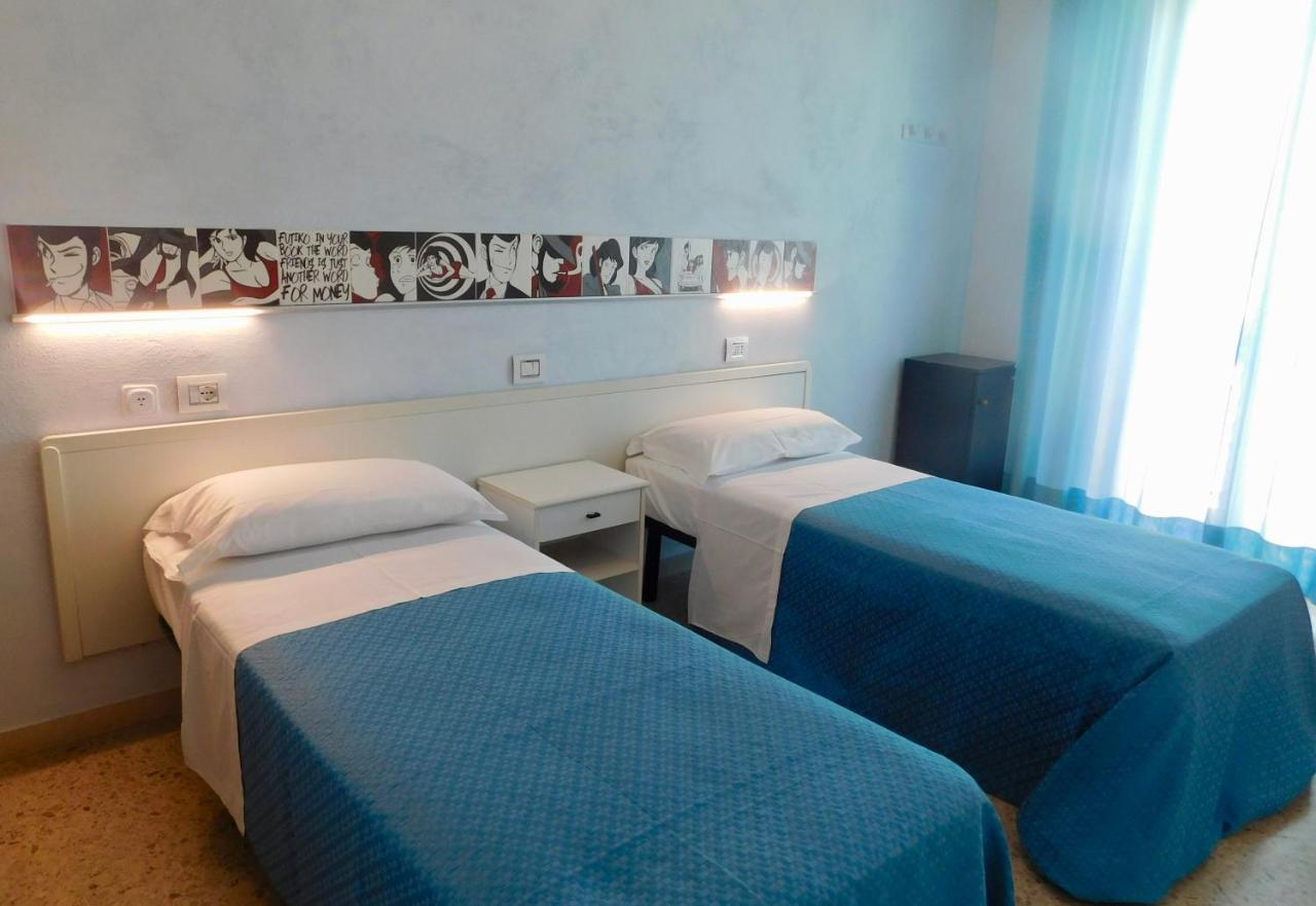 Hotel Dolores Rimini Exteriér fotografie