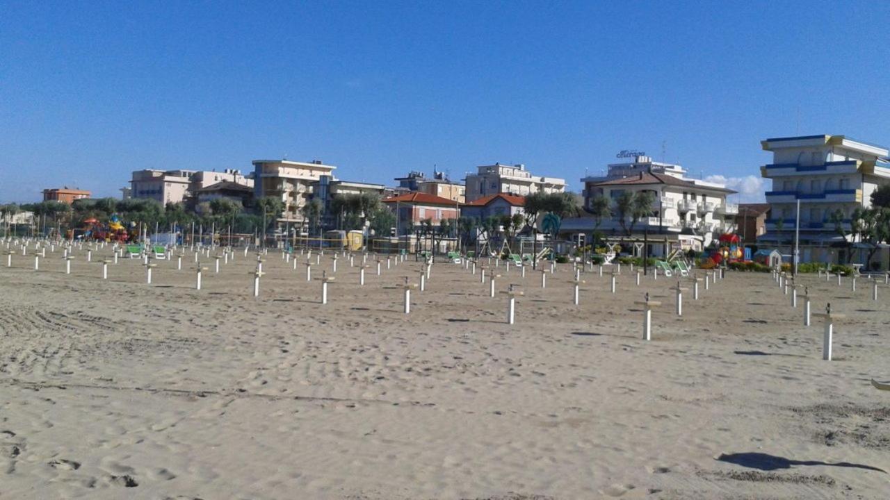 Hotel Dolores Rimini Exteriér fotografie